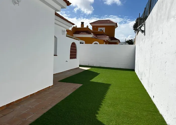 Naipa Golf - Private Pool Villa