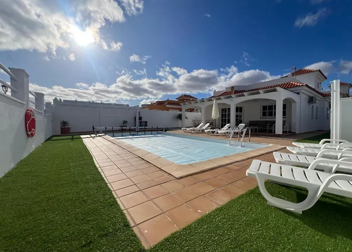 Villa Naipa Golf - Private Pool *